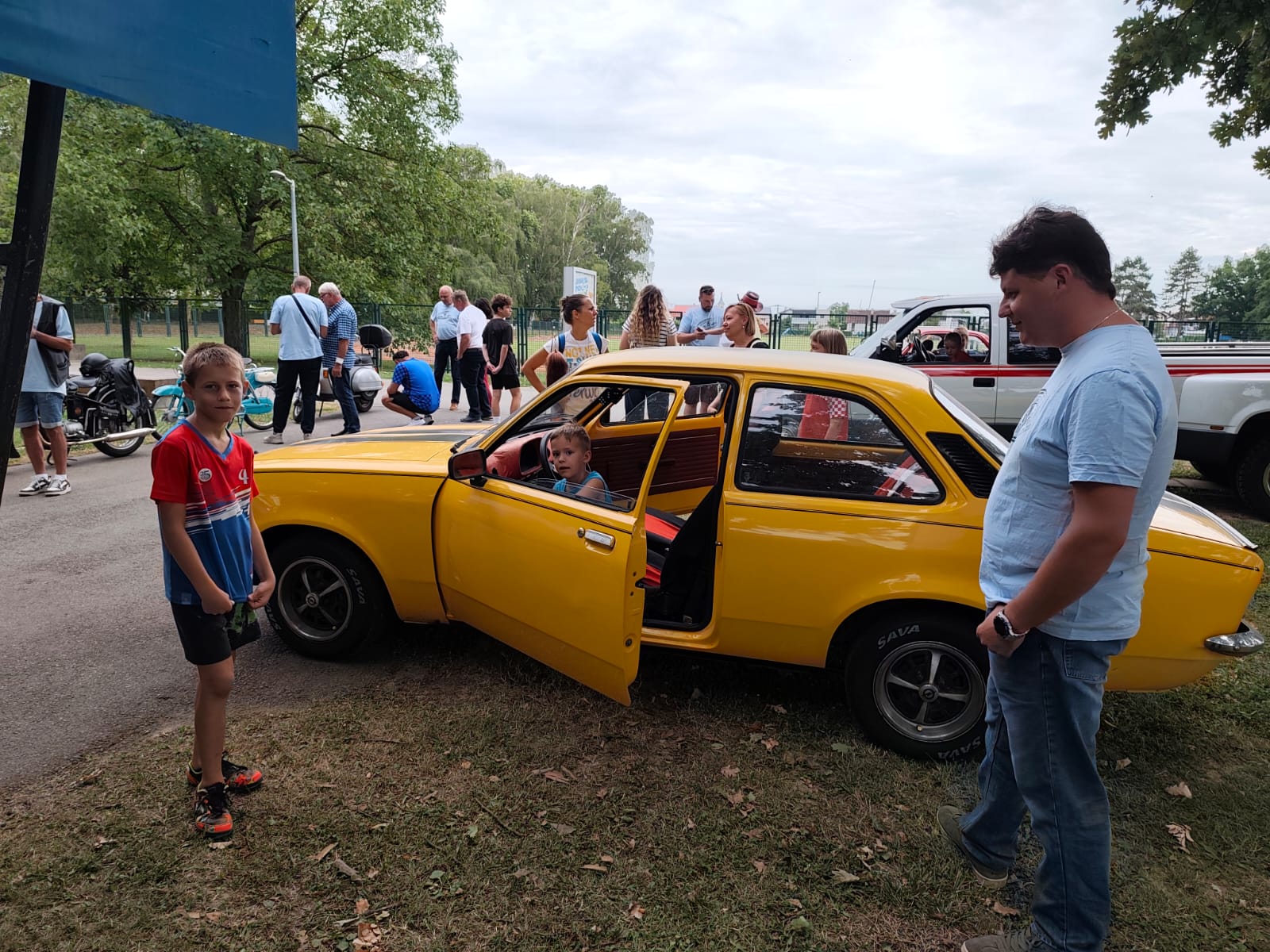 027 Klinci Kadett